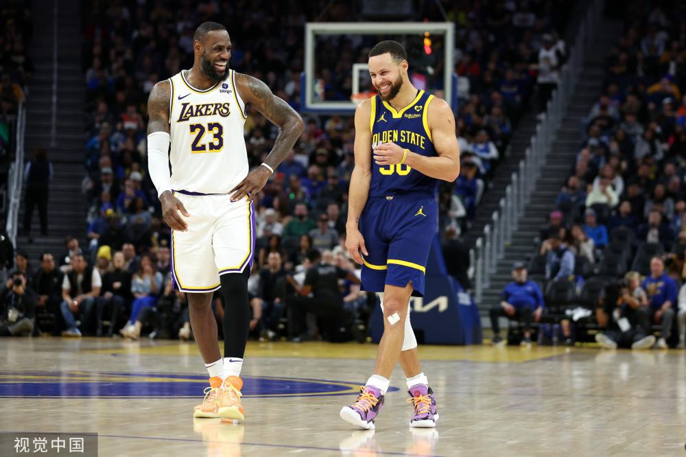 乌什的摩纳 乌什的摩纳